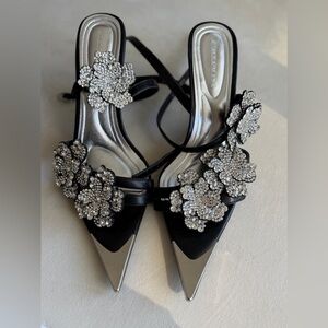 Azalea Wang Rhinestone Floral Pointed toe heels